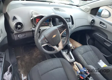 2013 Chevrolet Sonic Lt z USA, uszkodzony, nr VIN 1G1JC5SH3E4178960